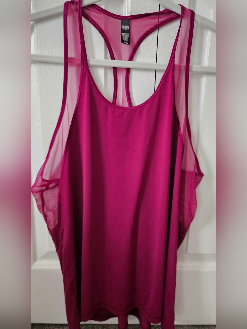 Victoria's Secret Sport Tank Top Burgundy Size Large Great Condition